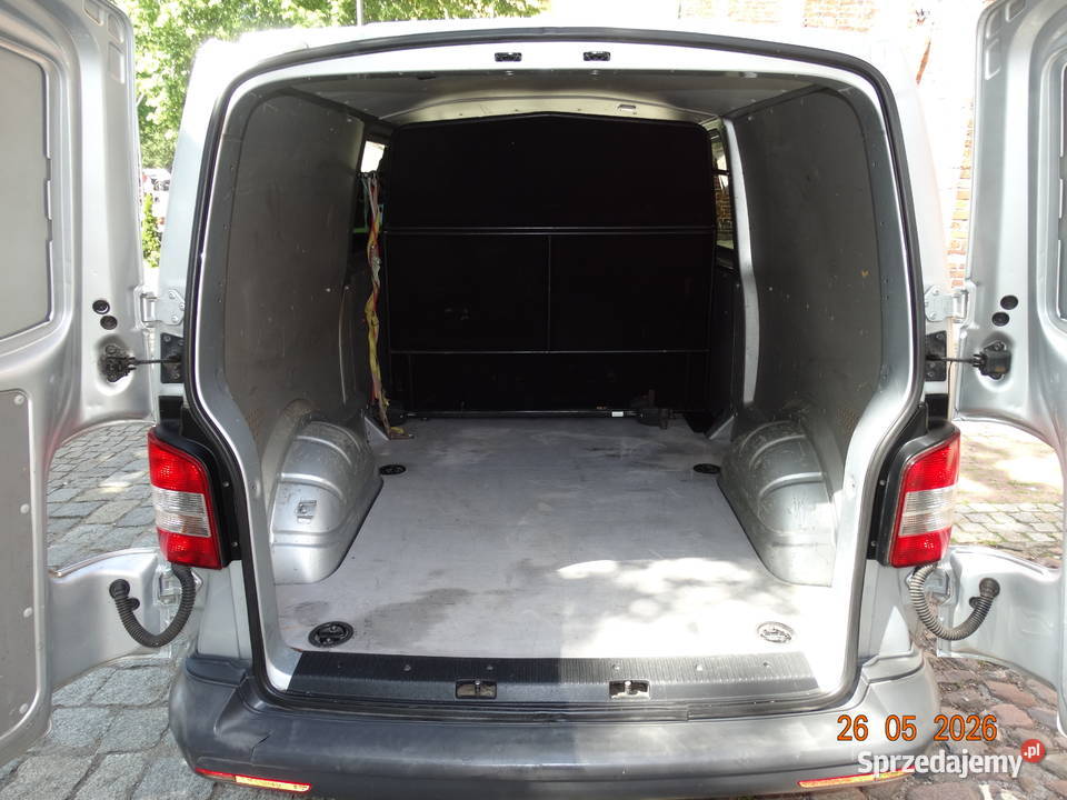 VW Transporter T5 Lift Long 20 TDI 140 DOKA sprzedam