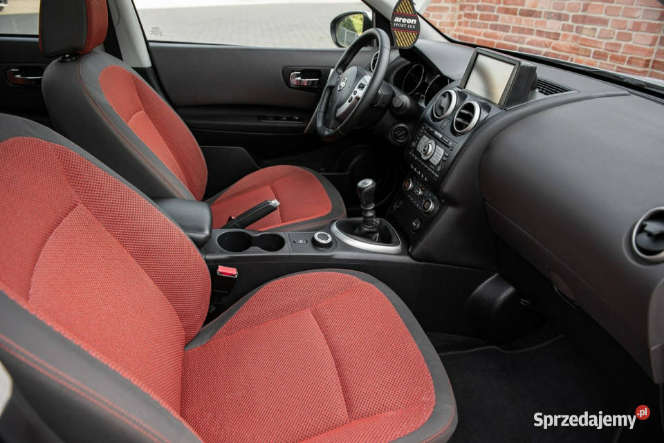 Nissan Qashqai 4x4 Tekna 20i 140 Manual Panorama kurtyny powietrzne Zwoleń