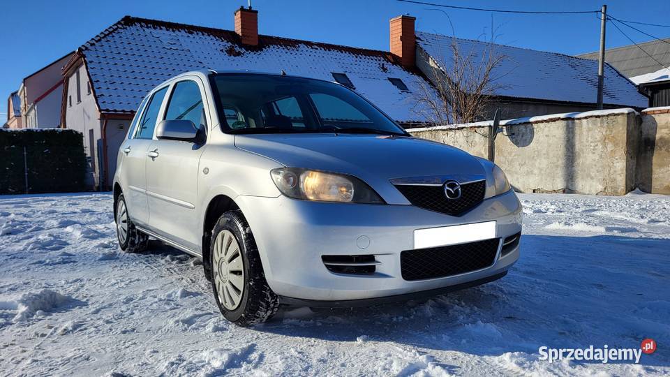 Mazda II 12 klima 4 elektryczne szyby 170887km Oława