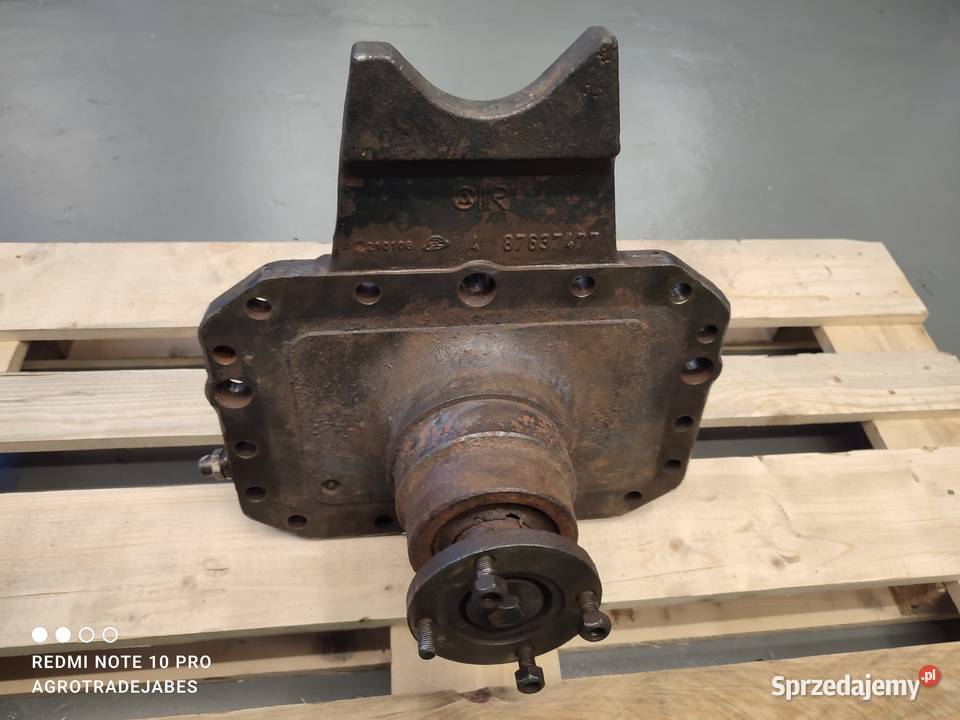 Dyferencjał CNH 87637477 Case 140 Maxxum