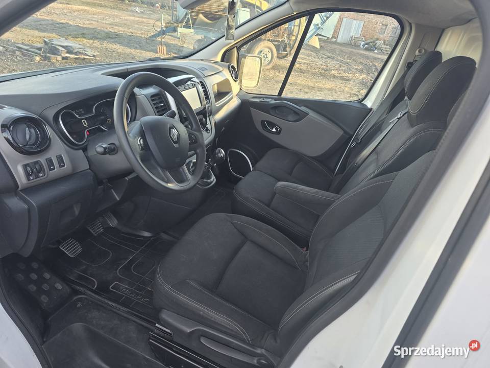 Renault trafic l2h1 długi diesel Giżyce