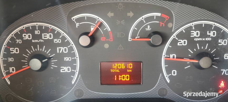Fiat Doblo 13 diesel 2013 90 przebieg 120610 nieuszkodzony Zabrze