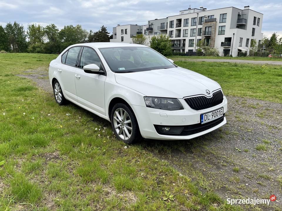 Skoda octavia III salon polski 2 właściciel 6 nawigacja Legnica
