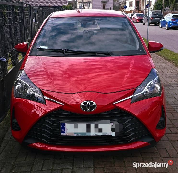 Toyota yaris 10 2018r idealna mały przebieg Rok produkcji 2018 Starachowice