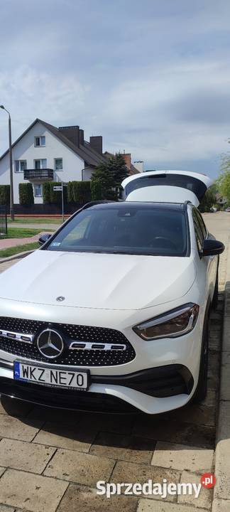 Mercedes GLA AMG maxymalne wyposażony a wielofunkcyjna kierownica Kozienice