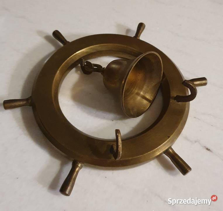 Wieszak okrągła ozdoba na ścianę z dzwonkiem z Lublin