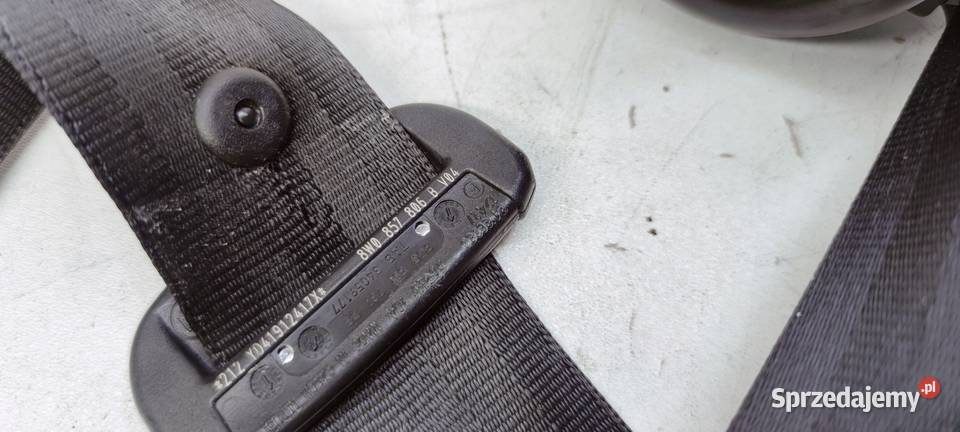PAS PRAWY TYŁ AUDI A4 B9 8W0857806B USZKODZONY śląskie Przystajń