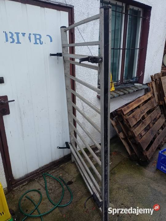 Oryginalny aluminiowy BAGAŻNIK Mercedes Benz 123 Poznań