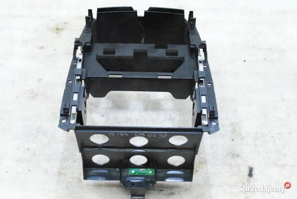 RAMKA RADIA MERCEDES MERCEDES W164 LIFT osobowe