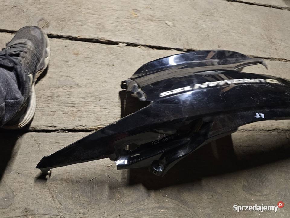 Suzuki Burgman 125 K7 plastik boczek lewy tylny Jelenia Góra