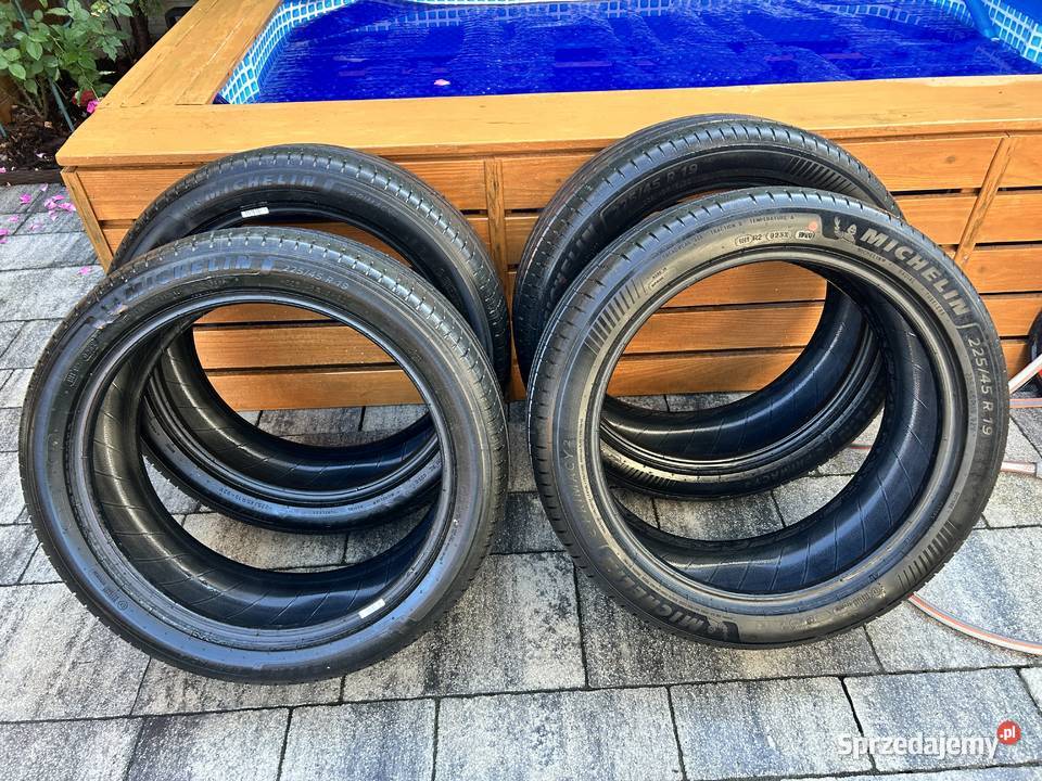 4 nowe opony Michelin