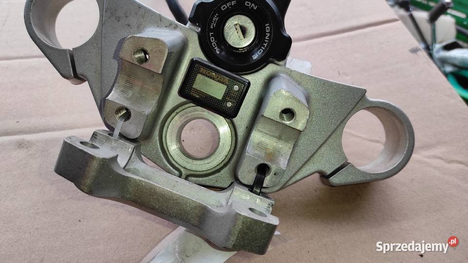 Honda Hornet 600 PC 34 półka górna stacyjka sprzedam