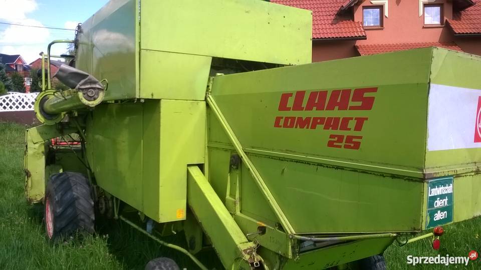 Claas Compact 25 Maszyny rolnicze Porąbki