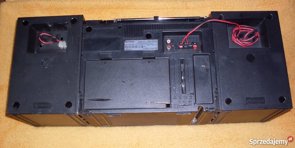 Radiomagnetofon HITACHI TRKW530E czarny Wyposażenie wnętrz