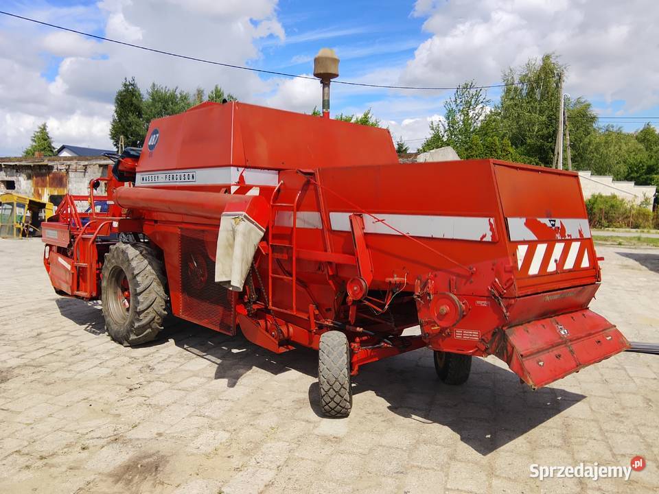Kombajn zbożowy Massey Ferguson 487 sieczkarnia Skaryszew