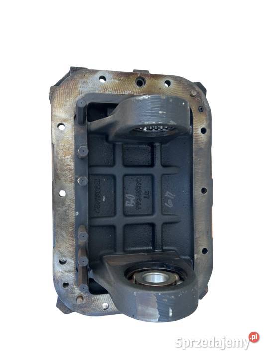 POKRYWA KOŁNIERZOWA 84114270 84527544 CASE IH Kielce sprzedam