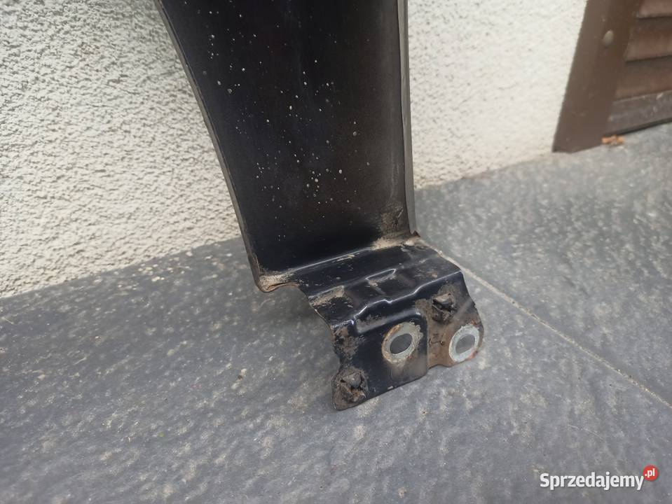 Audi A4 B6 błotnik przedni prawy czarny LZ9W Sieradz