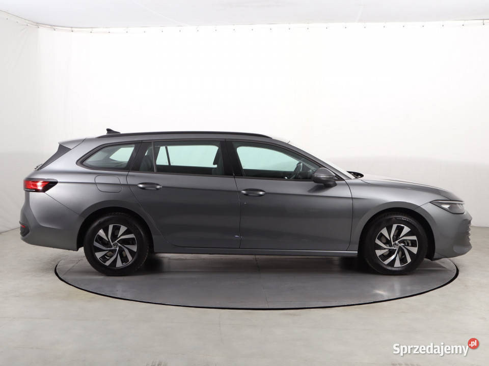 VW Passat 15 eTSI ACT Katowice