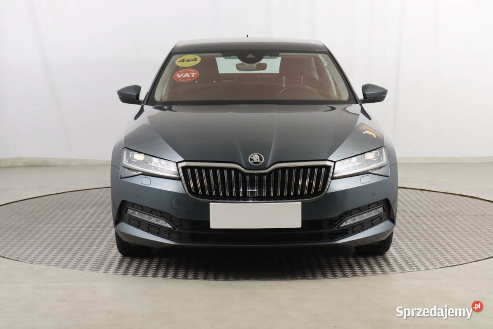 Skoda Superb 20 TSI Hatchback