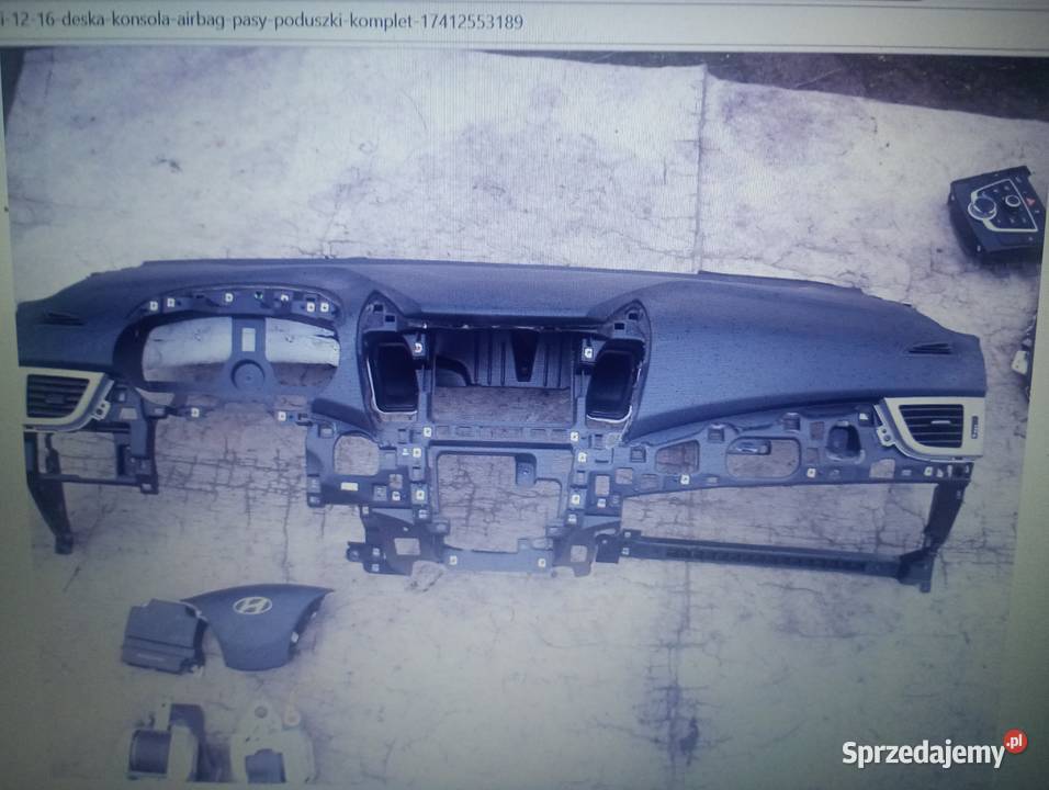 Hyundai i30 II 1216 deska konsola airbag pasy