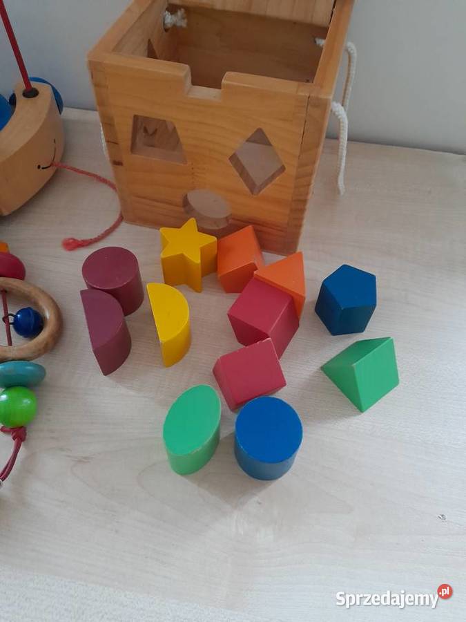 Zestaw drewnianych zabaweklabirynty zawieszki Bogatynia