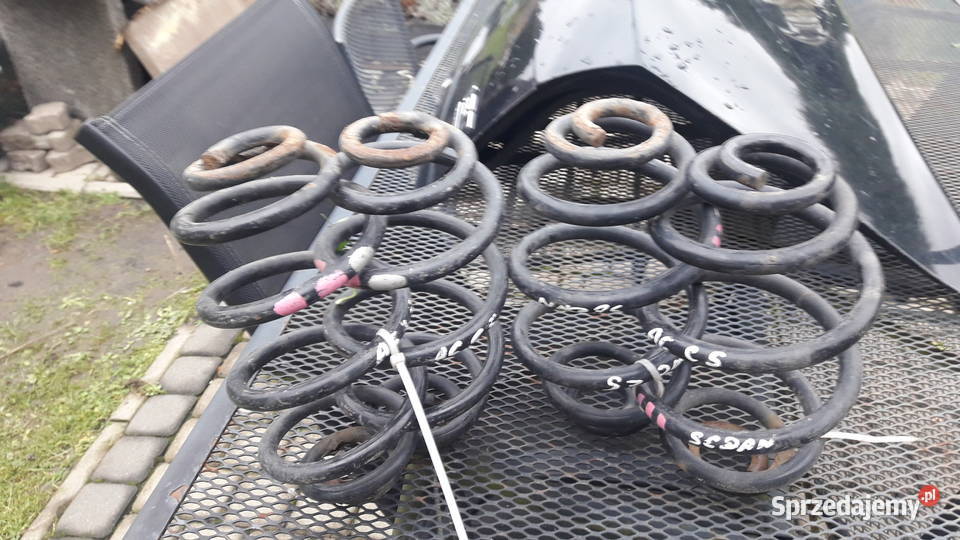 Sprężyny zawieszenia tył A6 C5 Avant Lubin sprzedam