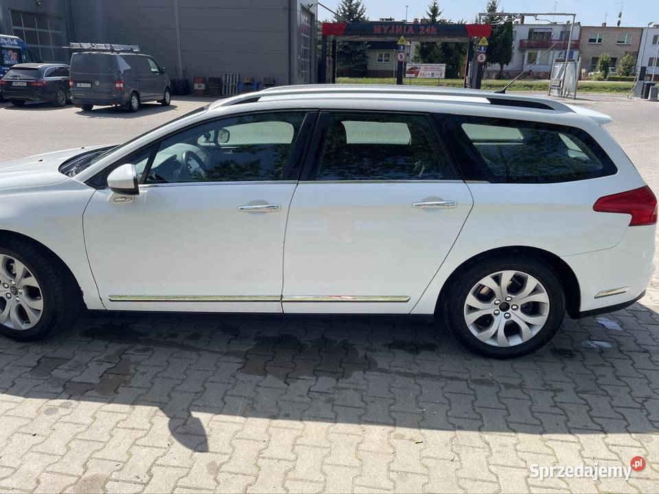 Citroen C5 X7 2010 Hydro Rok produkcji 2010 Wałcz