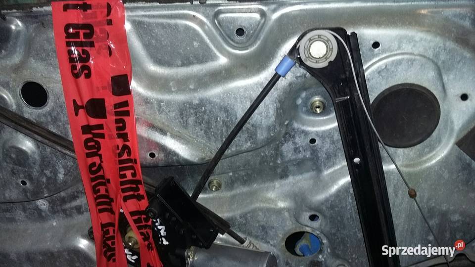 silnik do opuszczenia szyby prawej z mechanizmem Knurów