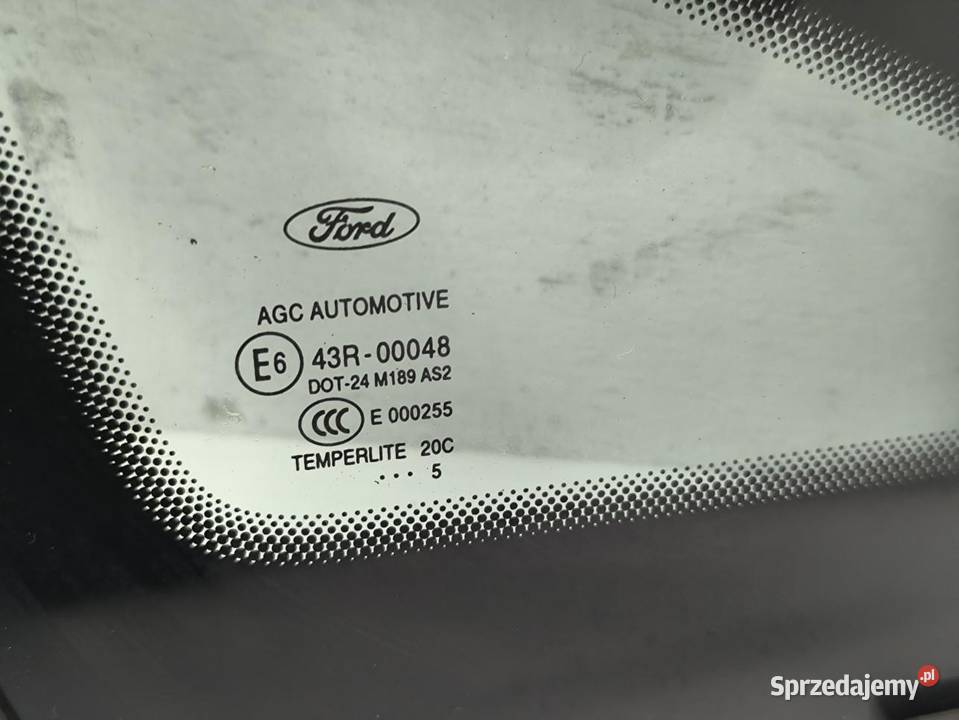 SZYBA KAROSERYJNA TRÓJKĄT CHROM PRAWA FORD osobowe