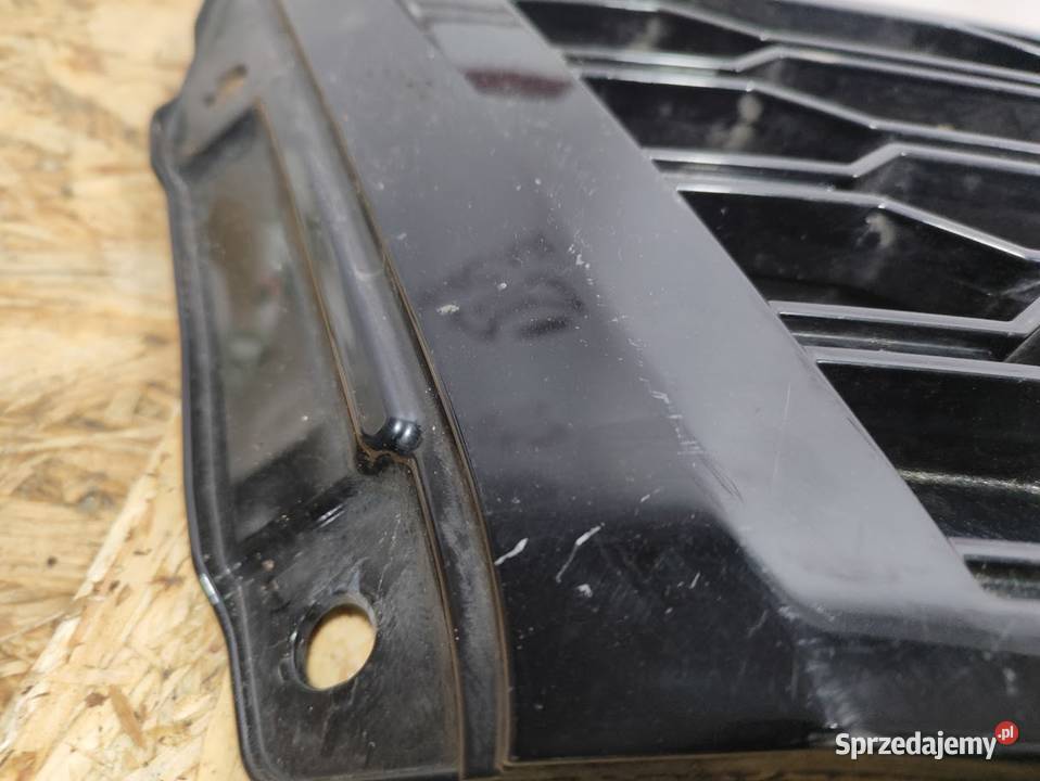 Grill Atrapa Mitsubishi Eclipse Cross Lift 2021 osobowe Pleszew