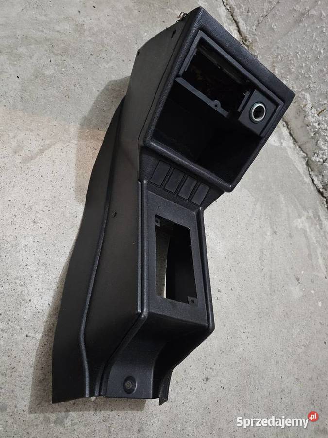 Tunel Vw Passat B2 32b czarny