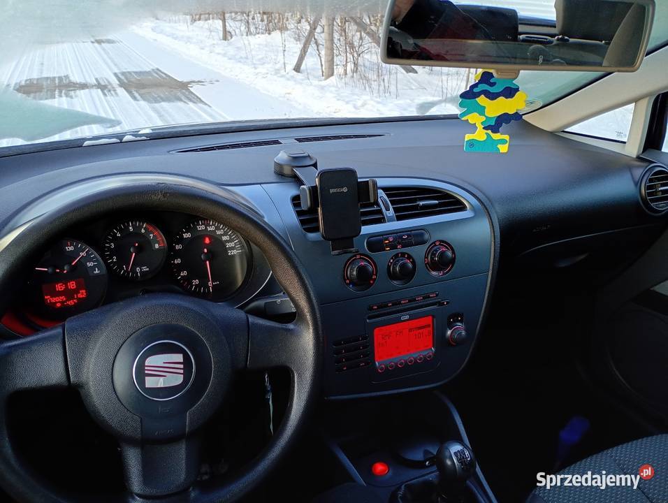 Seat Leon 16 MPI Nowy RozrządNowy Olej i Filtry Sarzyna sprzedam