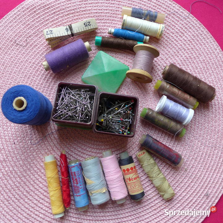 Oryginalne nici VINTAGE PAMIĄTKA PRL szpulki