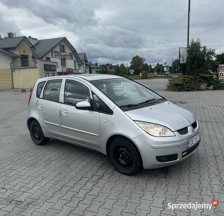Mitsubishi Colt 13 benzyna 2007r manualna Strzegocice