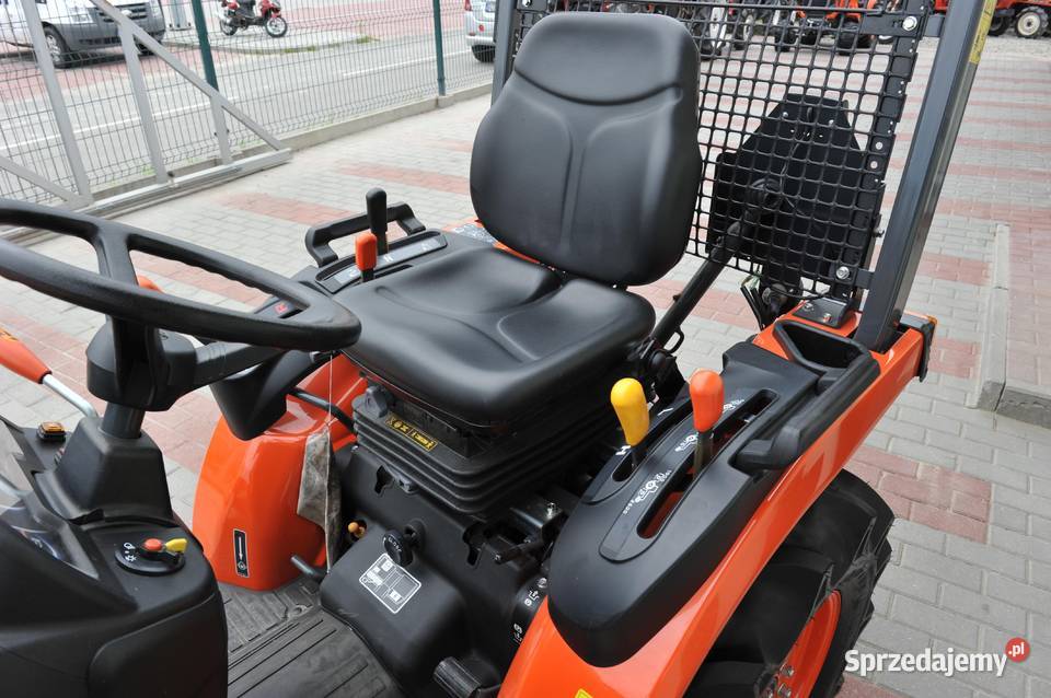 Kubota B1181 4x4 17 Tajęcina sprzedam