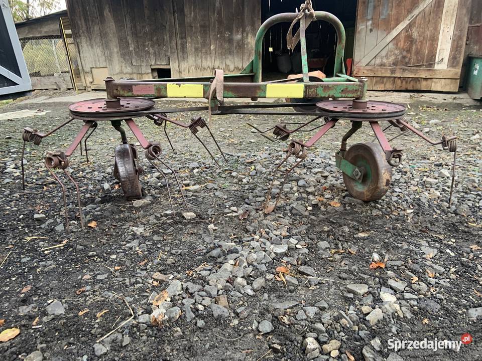 Przewracarka karuzelowa pająk do siana Domaradz