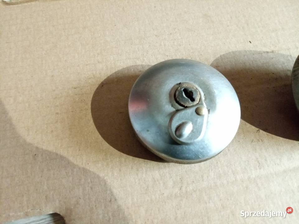 Syrena żuk Nysa korek paliwa Klapki wlewu paliwa Stalowa Wola