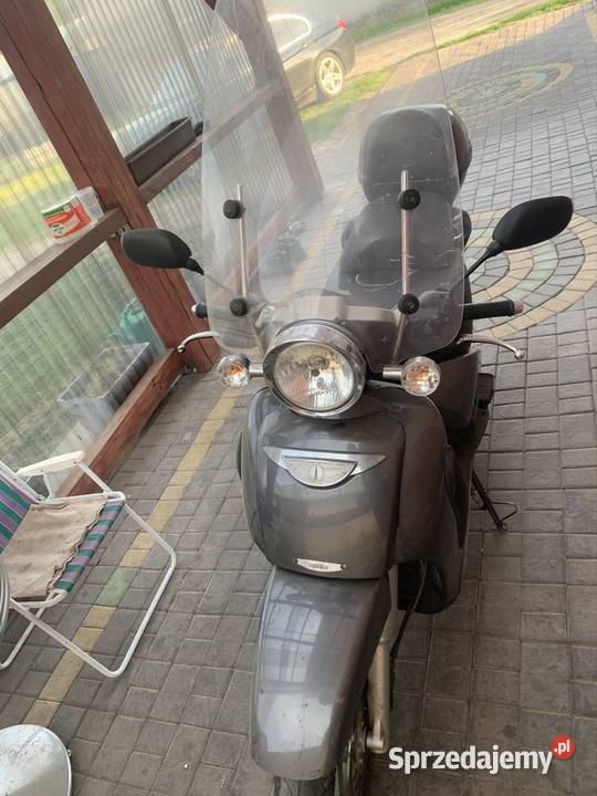 aprilia scarabeo 125 nieuszkodzony