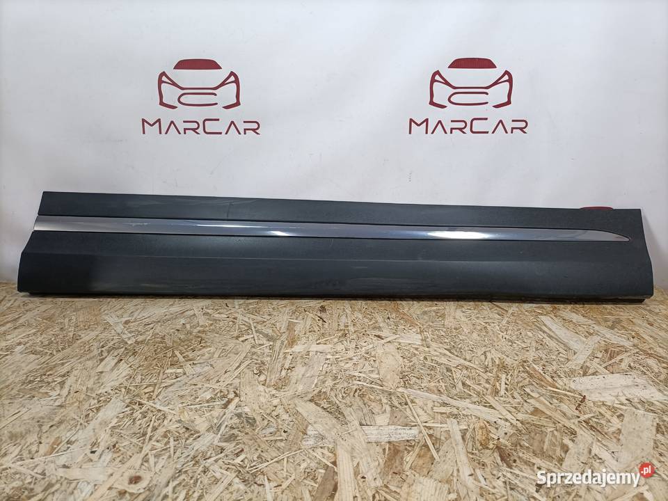MERCEDES GLA W247 LISTWA DRZWI PRAWY PRZÓD Pleszew