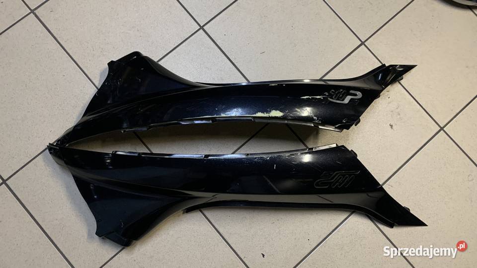 Boczek ogon zadupek prawy lewy Piaggio MP3 125 Elementy nadwozia Brzeszcze