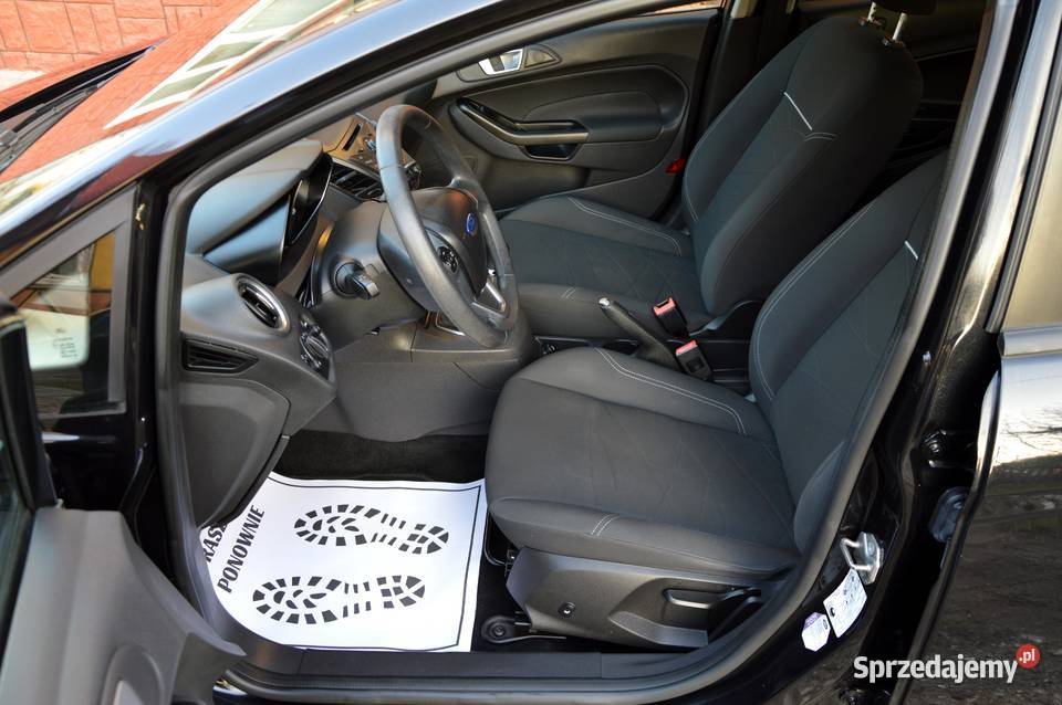 Śliczna Fiesta Z Niemiec Klima Alu PDC Benzynka bluetooth Staszów sprzedam