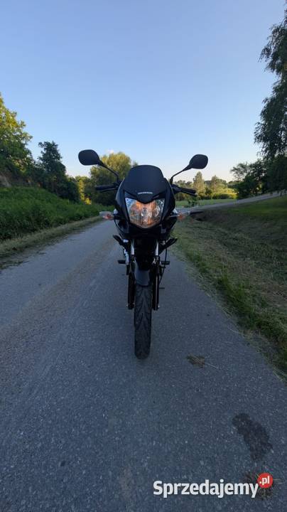 Honda CB125F bezwypadkowy