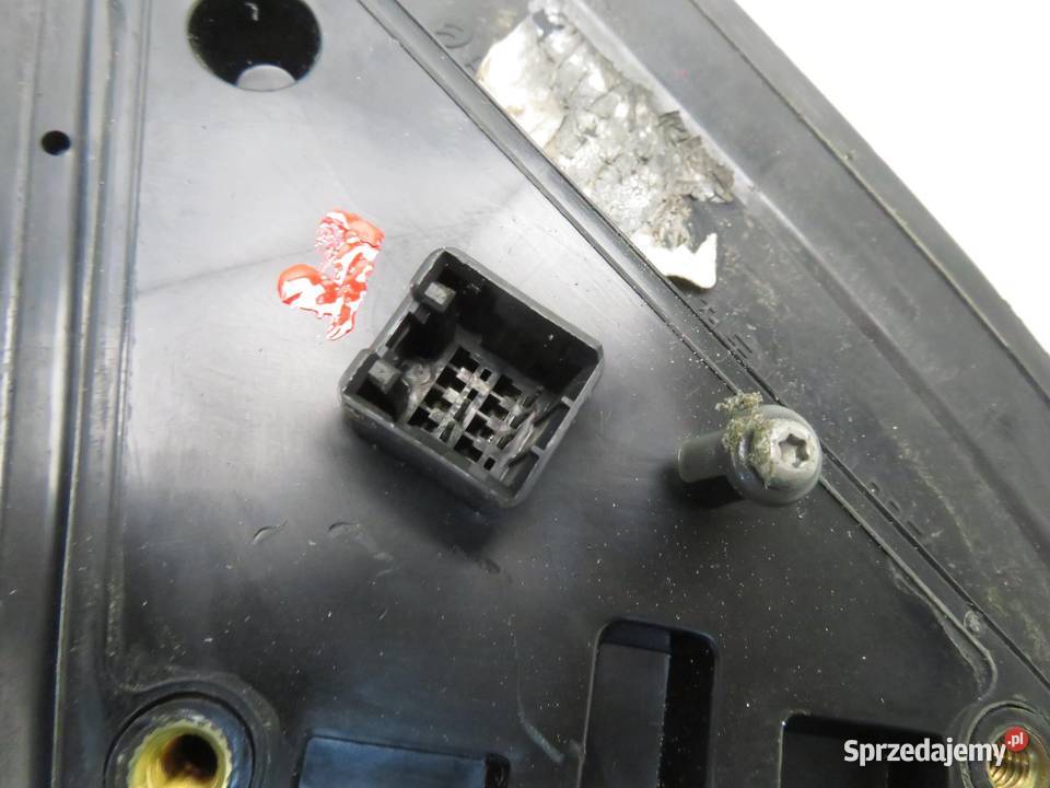 LUSTERKO LEWE KIA CEED I 5 PIN 3A