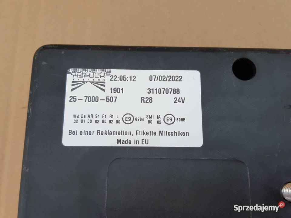 KRONE SCHMITZ EUROPOINT LAMPA LEWA LED NACZEPA