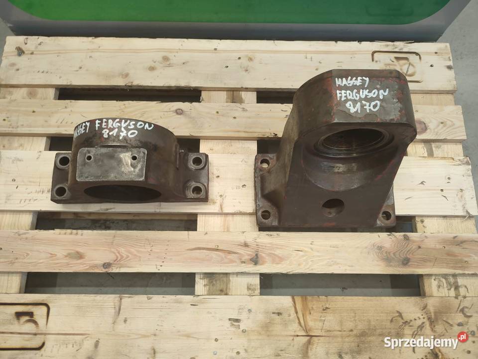 Ucho mostu Massey Ferguson 8170