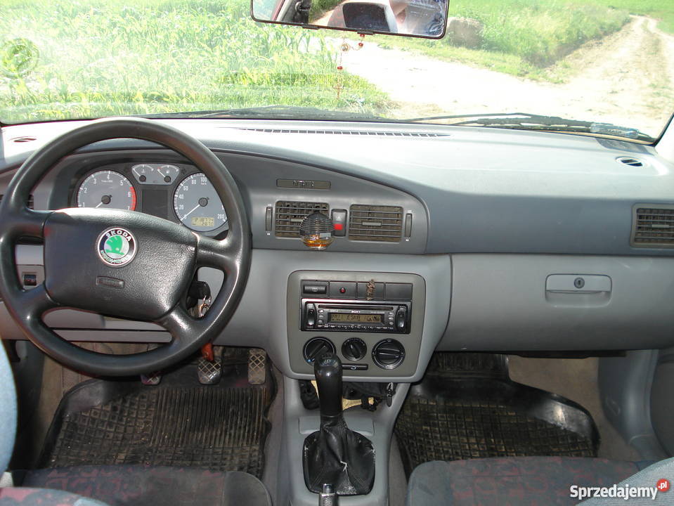 Skoda Octavia 16 GLX centralny zamek Zambrów