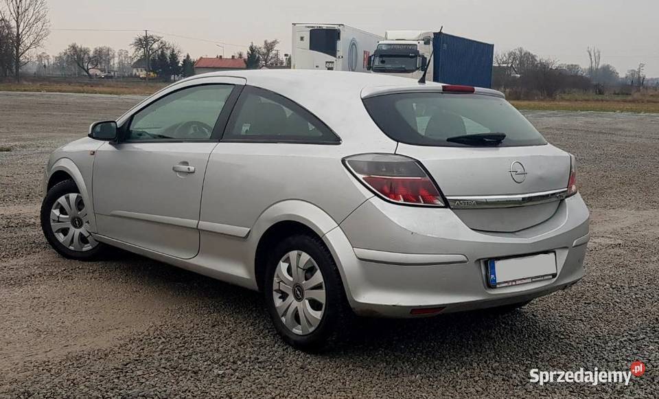 Opel astra H GTC 14 90 benzyna 2005 r Łowicz sprzedam