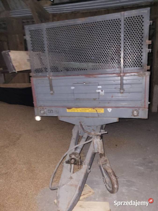 Rozrzutnik agromet brzeg Rozrzutniki obornika Nawożenie