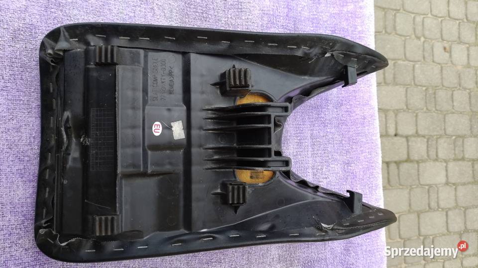 Siedzenie kierowcy Honda CBR 125 jc39 Księżyno
