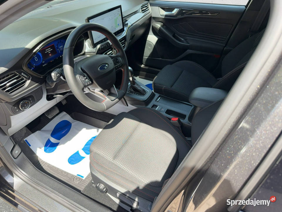 Ford Focus 10 EcoBoost mHEV STLine X Z Polskiego sprzedam